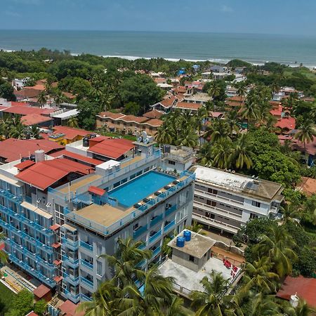 Hotel De Mandarin Candolim Exterior foto